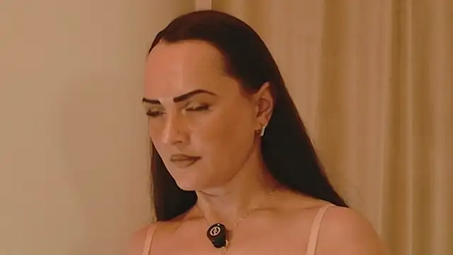 SiennaRosse online show from April 17, 8:11 pm