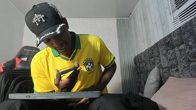 for itan online show from April 13, 1:37 pm