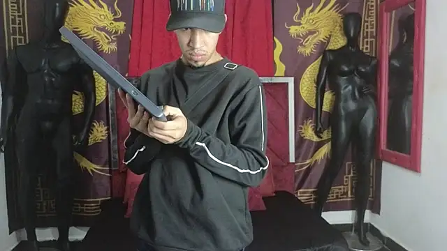 Snapshot of Scoundrel_Room chatting on November 24, 7:08 am Scoundrel Room online show from November 24, 7:08 am