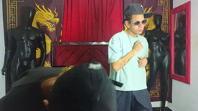 Snapshot of Scoundrel_Room chatting on November 26, 7:41 am Scoundrel Room online show from November 26, 7:41 am