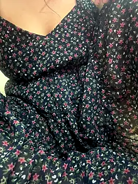 HOTSHINA-001 online show from December 2, 4:30 pm