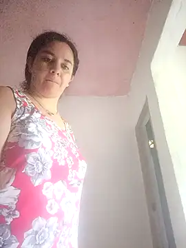 Camila-Valverde online show from February 18, 6:26 pm