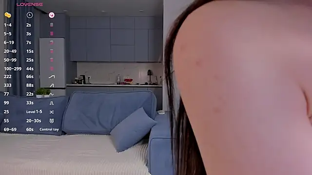 pixiedoll online show from February 17, 2:42 am