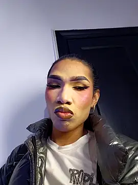 FernandaFox  online show from April 24, 3:41 am