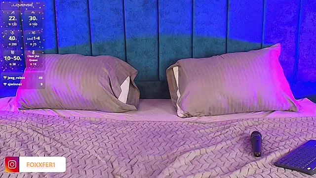 FernandaFox  online show from February 3, 6:22 am