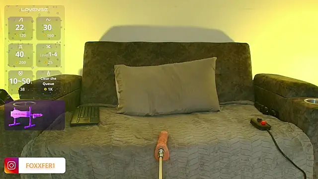 FernandaFox  online show from March 13, 3:44 am