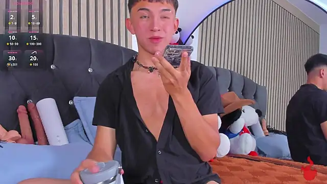 joji Spencer online show from April 13, 3:21 am