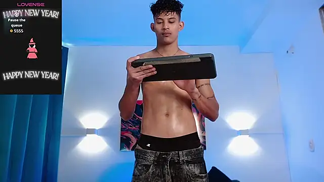 KamiSuarez online show from January 16, 6:45 pm