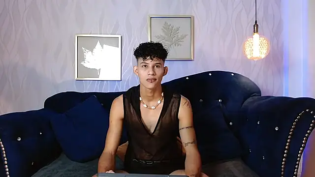 KamiSuarez online show from November 3, 1:26 pm