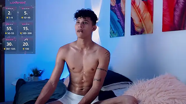 KamiSuarez online show from March 19, 6:30 pm