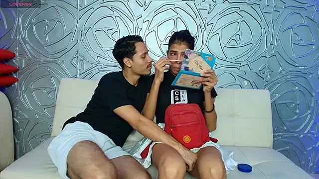 sweetgrap3 online show from December 15, 2:01 pm