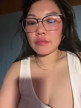 heodat-sexx online show from March 7, 9:05 am