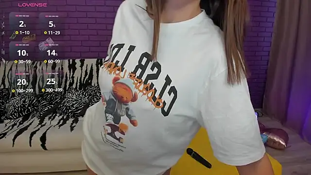 GlowMimi online show from July 29, 3:22 pm