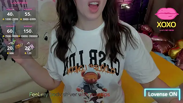 GlowMimi online show from May 25, 3:55 pm