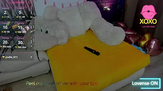 GlowMimi online show from May 28, 4:24 pm