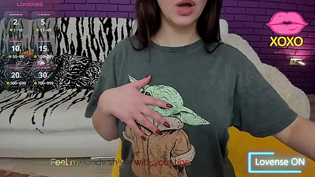 GlowMimi online show from March 14, 4:57 pm