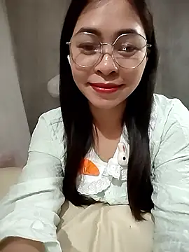 Bamboo-niee123 online show from April 2, 4:08 am