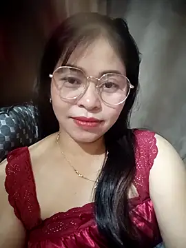 Snapshot of Bamboo-niee123 chatting on December 15, 2:56 pm Bamboo-niee123 online show from December 15, 2:56 pm