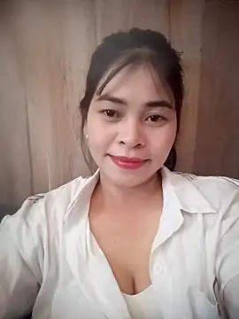 Snapshot of Bamboo-niee123 chatting on November 20, 6:03 am Bamboo-niee123 online show from November 20, 6:03 am