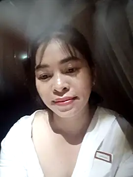 Snapshot of Bamboo-niee123 chatting on November 6, 5:17 pm Bamboo-niee123 online show from November 6, 5:17 pm