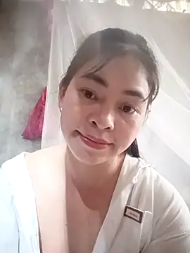 Snapshot of Bamboo-niee123 chatting on November 7, 8:08 am Bamboo-niee123 online show from November 7, 8:08 am