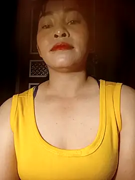 Snapshot of Bamboo-niee123 chatting on October 29, 3:33 pm Bamboo-niee123 online show from October 29, 3:33 pm