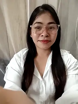 Bamboo-niee123 online show from February 28, 6:46 am