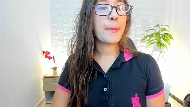 victoria 243 online show from February 25, 5:07 am