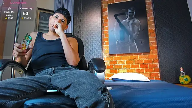 Jack and Joes online show from November 11, 3:12 am