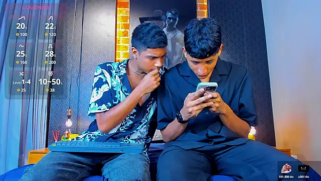 Jack and Joes online show from December 5, 3:05 am