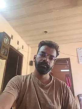 Snapshot of nithinrr chatting on October 29, 5:06 am nithinrr online show from October 29, 5:06 am