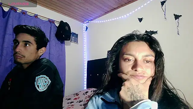 Snapshot of beautybeasstt chatting on July 15, 3:02 am beautybeasstt online show from July 15, 3:02 am