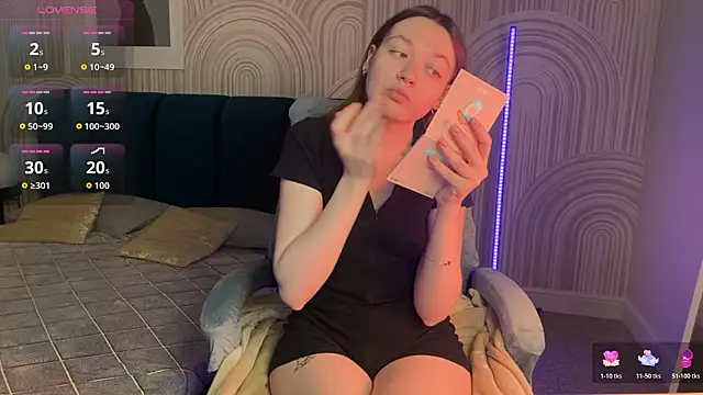 R I N A online show from March 14, 1:11 am