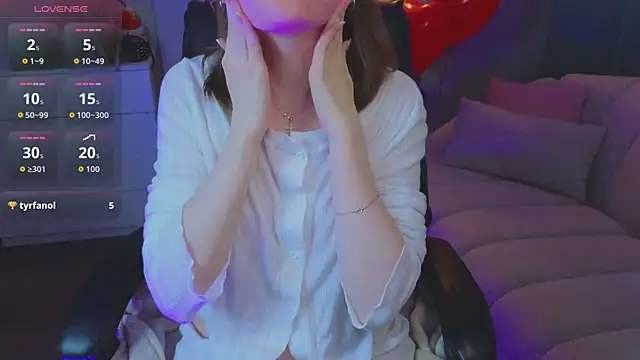 R I N A online show from March 28, 1:17 am