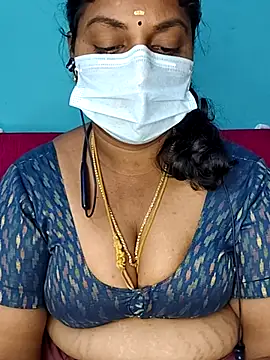 Snapshot of deepikasree143 chatting on November 2, 8:36 pm deepikasree143 online show from November 2, 8:36 pm