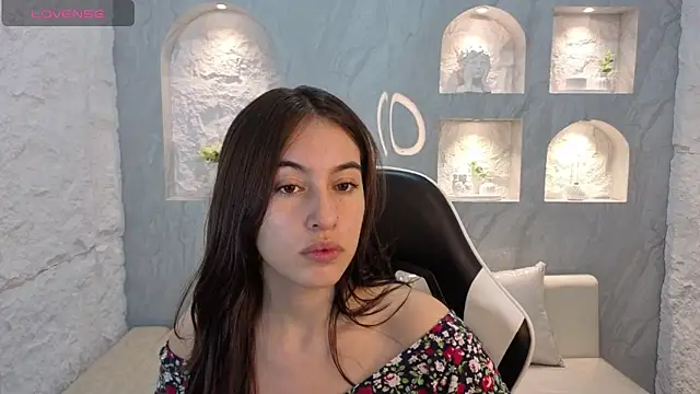 Nikka Tx online show from November 29, 7:58 pm