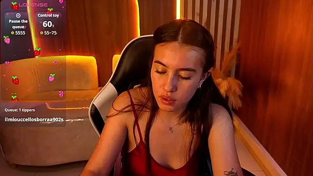 Nikka Tx online show from April 15, 1:11 am