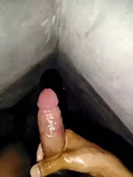 Snapshot of Sudda1199 chatting on March 3, 1:51 pm Sudda1199 online show from March 3, 1:51 pm