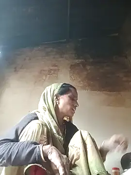 Snapshot of Anju_setty chatting on December 17, 3:55 am Anju setty online show from December 17, 3:55 am