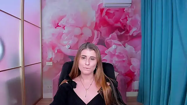 Snapshot of DemmyRose chatting on November 11, 12:33 pm DemmyRose online show from November 11, 12:33 pm