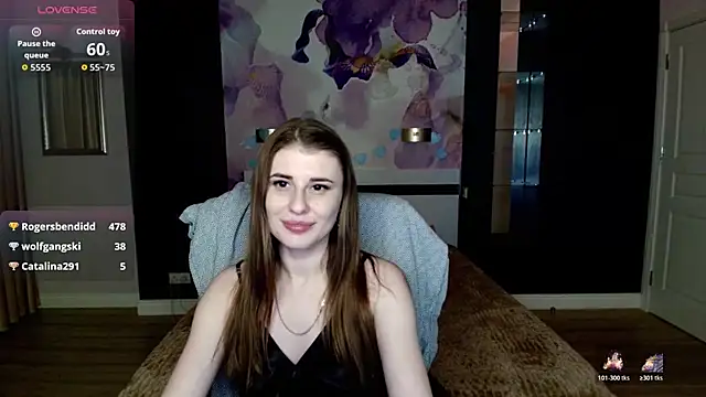 DemmyRose online show from June 9, 9:05 pm