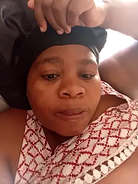 ThickLeeyanaXX online show from December 1, 5:52 am