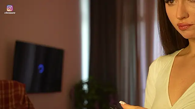 Cleose online show from March 24, 7:08 am