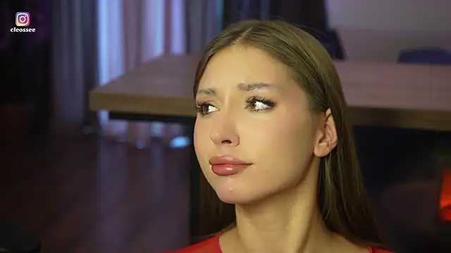 Cleose online show from April 10, 7:15 am