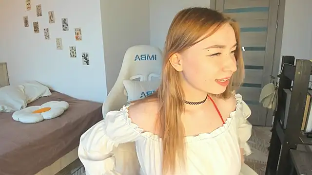 Snapshot of Angella_Mills chatting on November 7, 10:09 am Angella Mills online show from November 7, 10:09 am