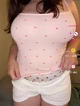 MysteryGirl   online show from May 5, 7:50 pm