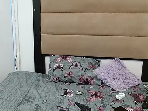 SEXYKENNY21 online show from November 1, 7:35 am