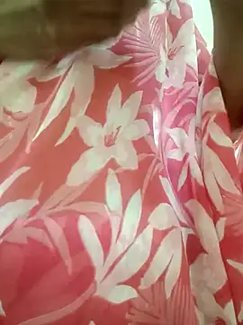 Snapshot of Cute_Sanaaya chatting on December 15, 8:42 am Cute Sanaaya online show from December 15, 8:42 am