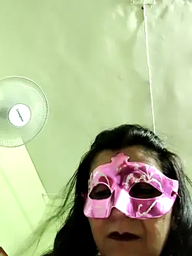 Snapshot of LOVE__RANI chatting on June 14, 6:42 pm LOVE RANI online show from June 14, 6:42 pm