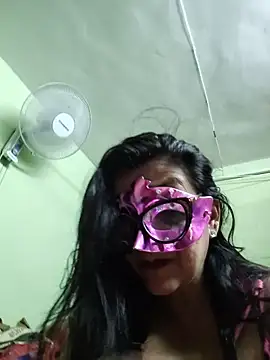 Snapshot of LOVE__RANI chatting on June 19, 7:58 am LOVE RANI online show from June 19, 7:58 am